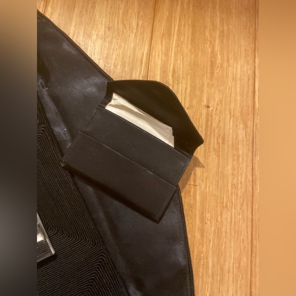 Vintage Cordé Hand Bag Black Clutch with Acrylic Clasp - Picture 8 of 15